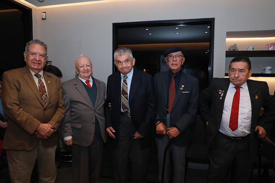 Veteranos de guerra de Korea Jesus Navia Pedro Vergara Jose del Carmen Galviz Carlos la torre y Jaime Alvarez