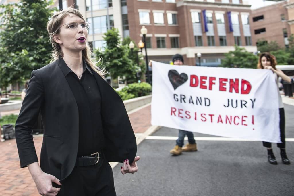 Chelsea Manning no inculpa a Assange y regresa a prisión por segunda vez en el año