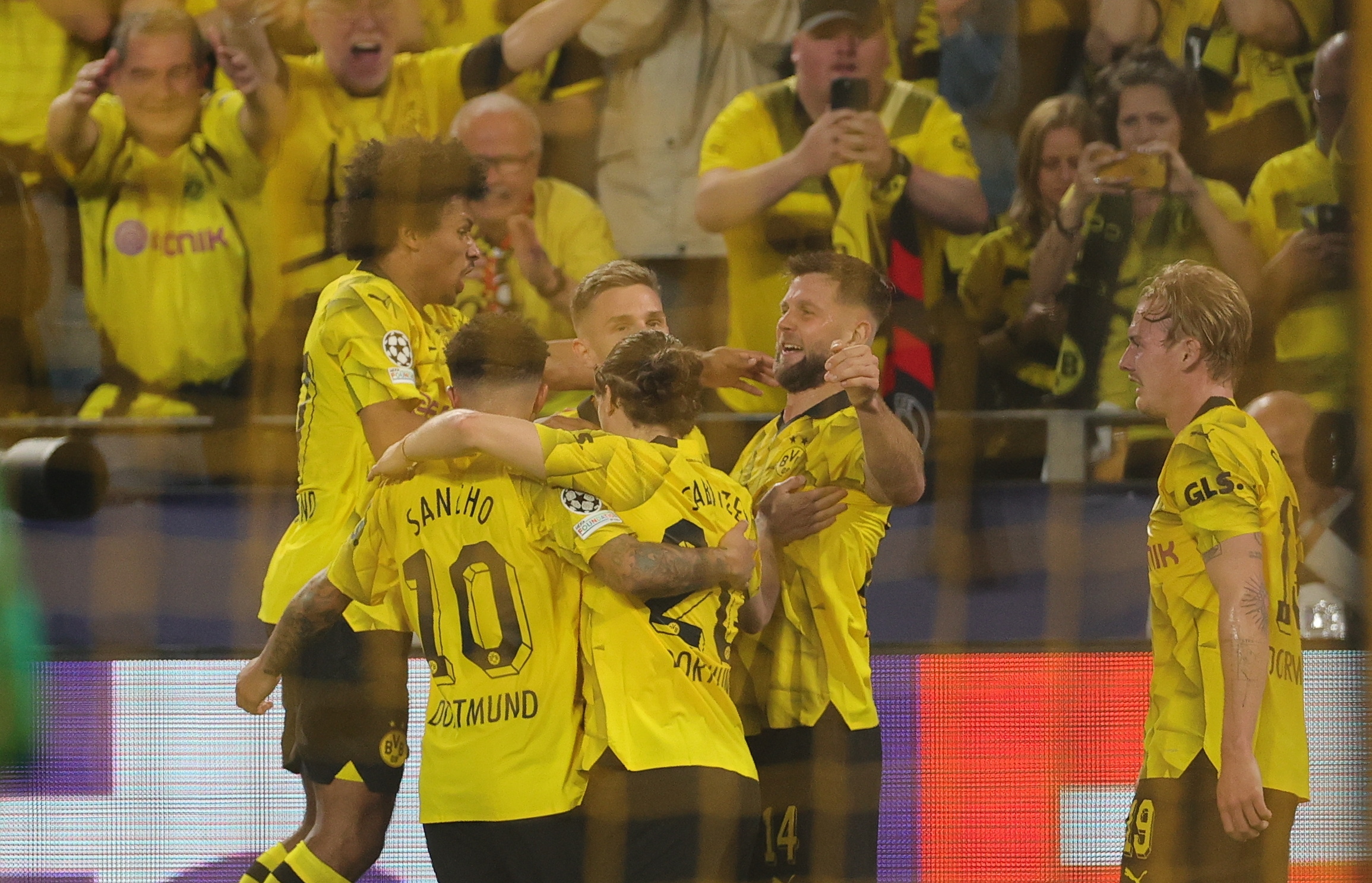 Borussia Dortmund venció al PSG en la ida de la semifinal de la Champions League
