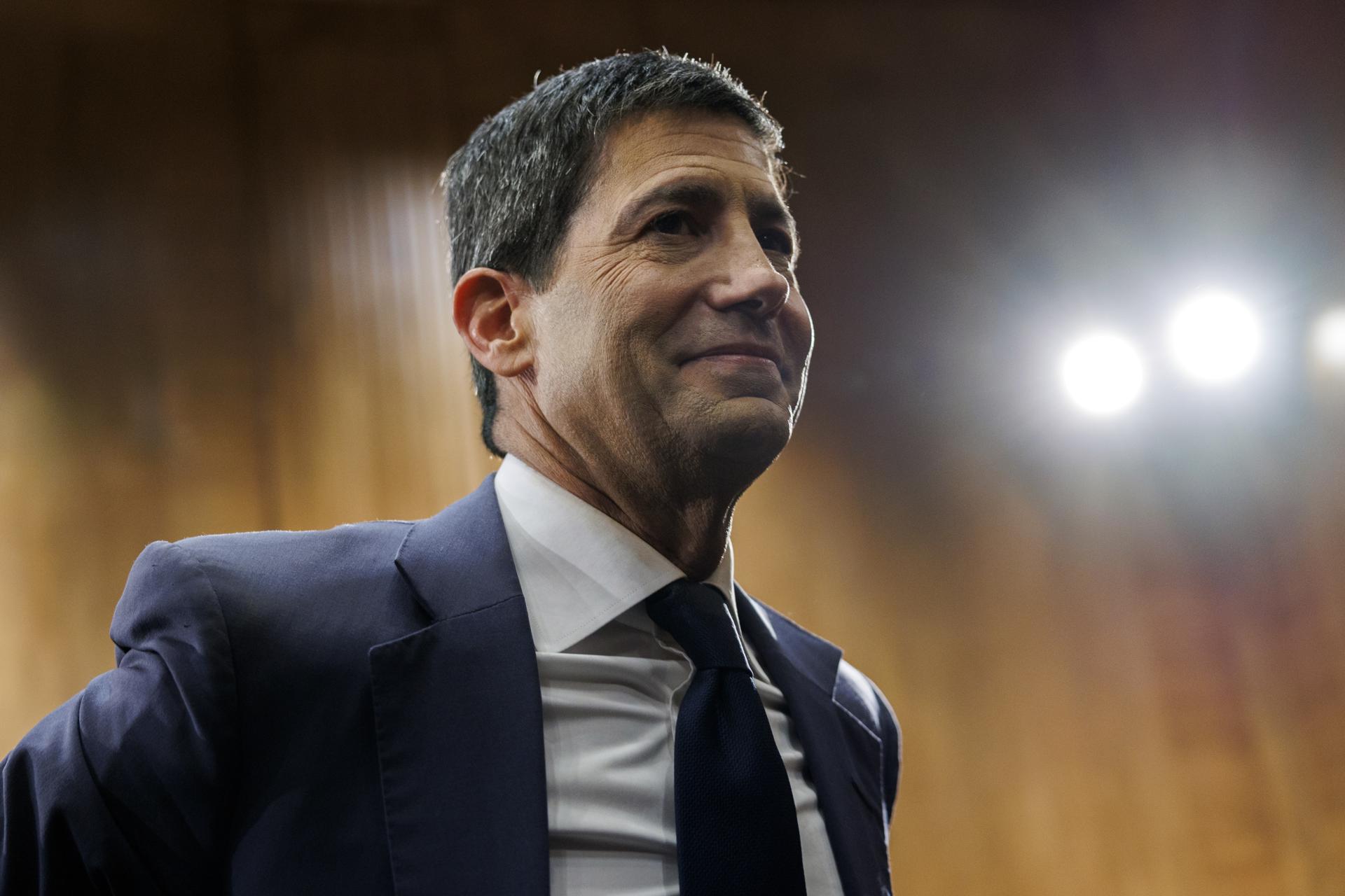 ¿Será independiente? Candidato de Trump a la Fed responde en audiencia clave