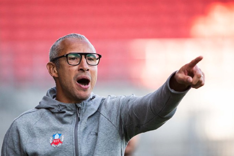 El atacante sueco que sobresalió en el Celtic de Escocia y en el F.C. Barcelona anunció su retiro en 2009 cuando jugaba para el Helsingborgs IF de su país natal. Ese mismo fue designado como el entrenador del Landskrona BoIS y actualmente dirige al equipo en el que se retiró.