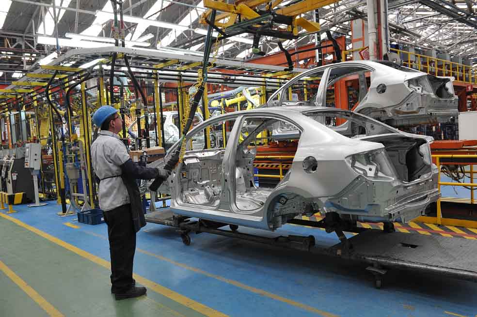 Por una nueva política industrial
