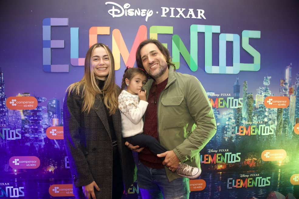 Maria Claudia Cueter,  Emma Suarez y  Andres Suárez