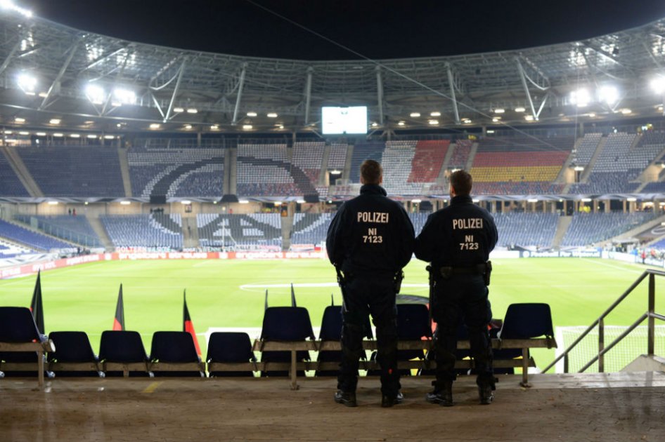 Un sorteo de la Euro 2016 en plena crisis en la UEFA