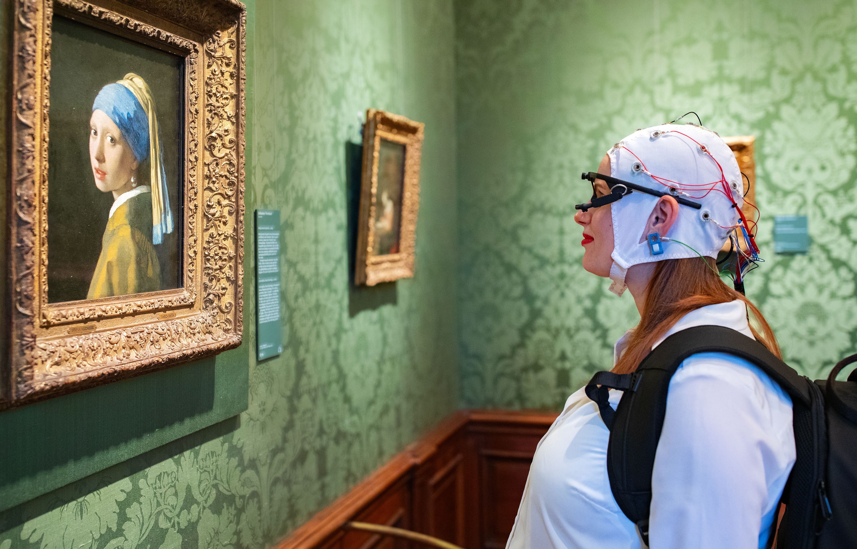 La obra original de Vermeer genera mayor impacto cerebral que su réplica
