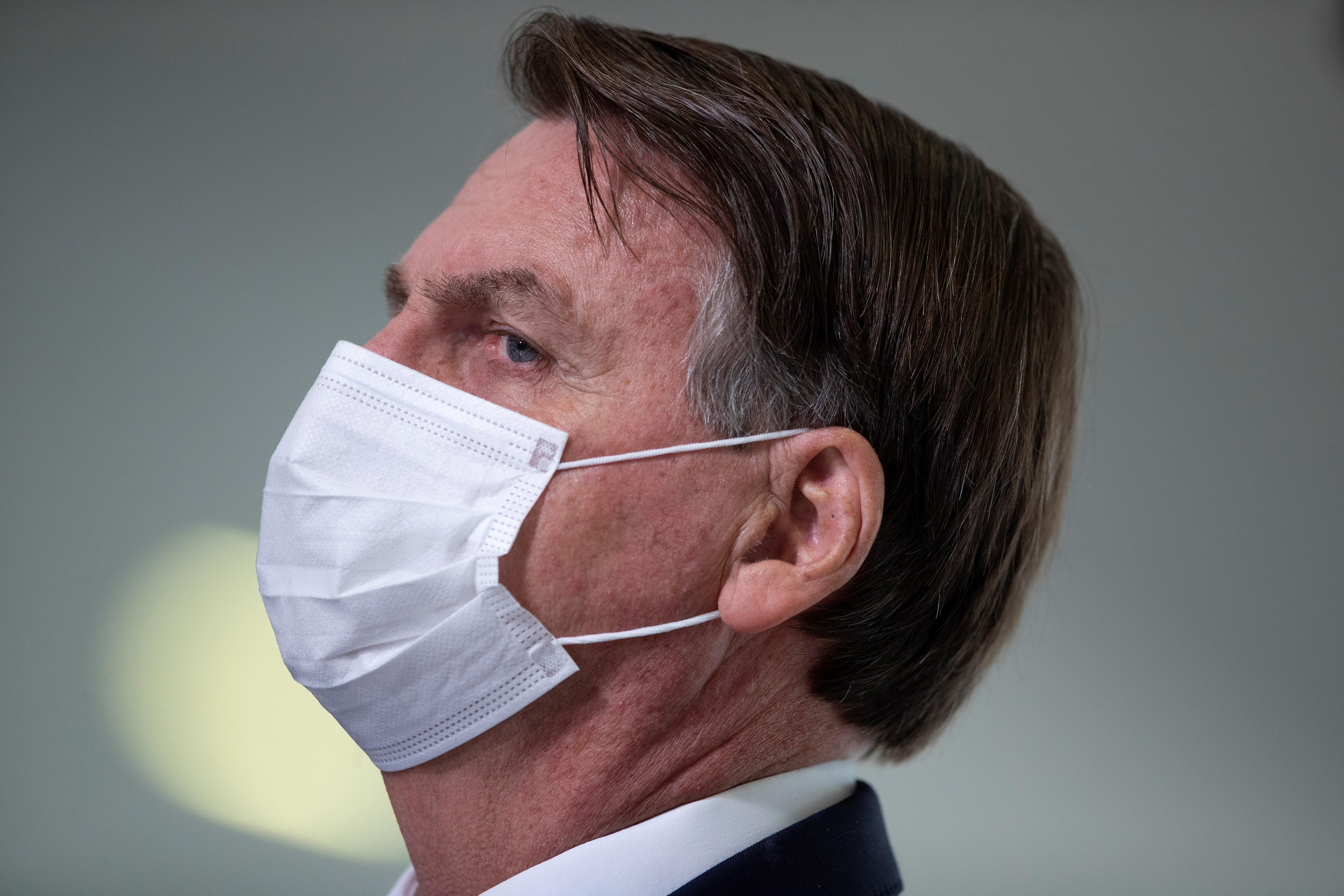Comisión del Senado pide inculpar a Bolsonaro por “crímenes contra la humanidad”