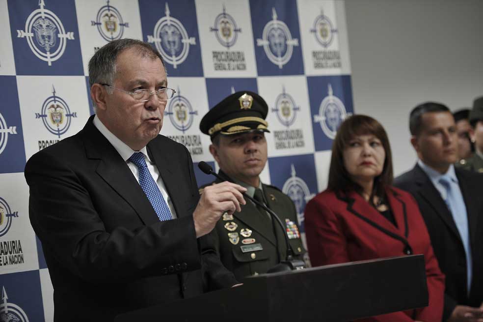 Los superpoderes del procurador, al banquillo