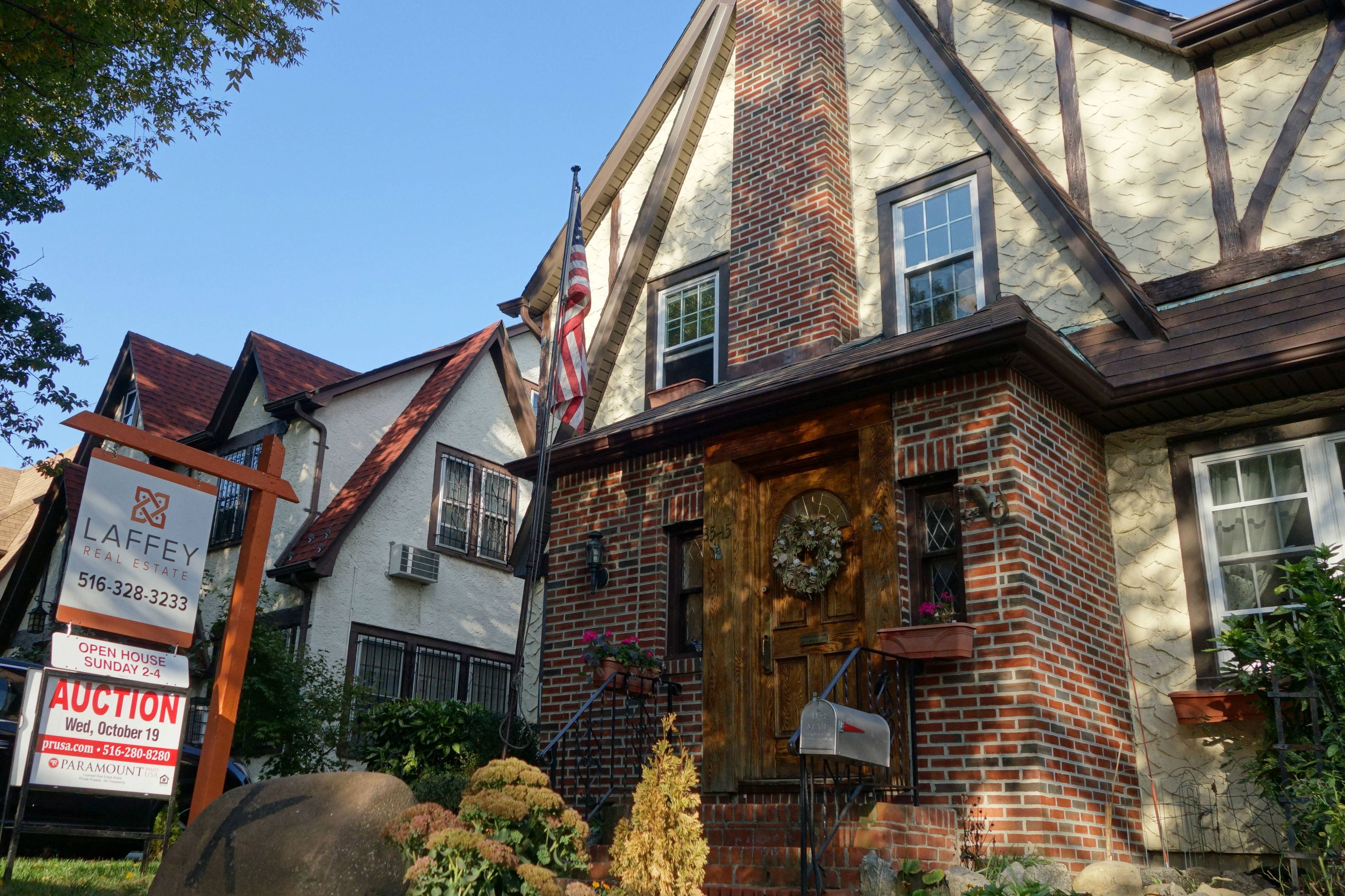 Esta es la casa donde nació Trump y que fue vendida a 120% más de su valor