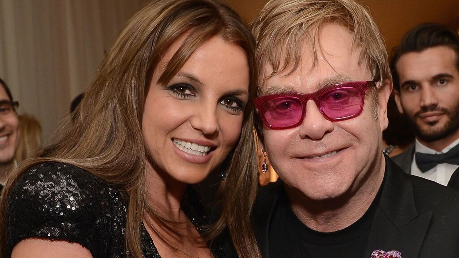 Britney Spears y Elton John, juntos en la canción “Hold Me Closer”