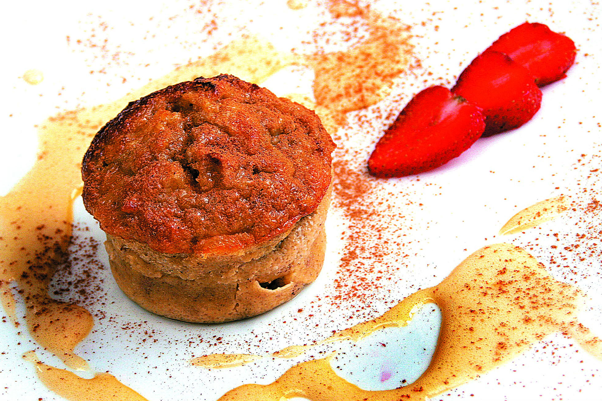 Torta de pan integral de canela y albaricoques