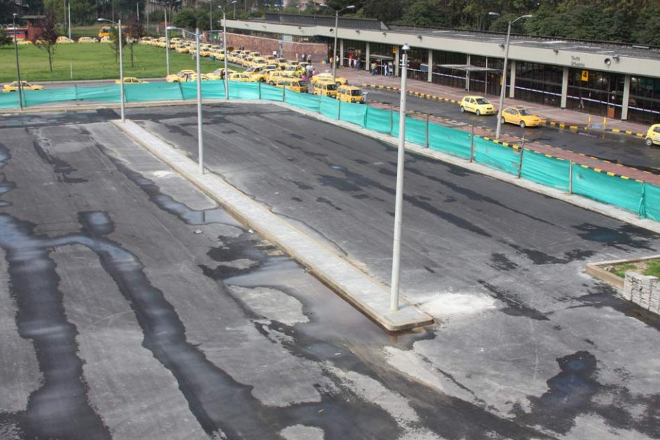 Nueva bahía de taxis en la Terminal de Transporte