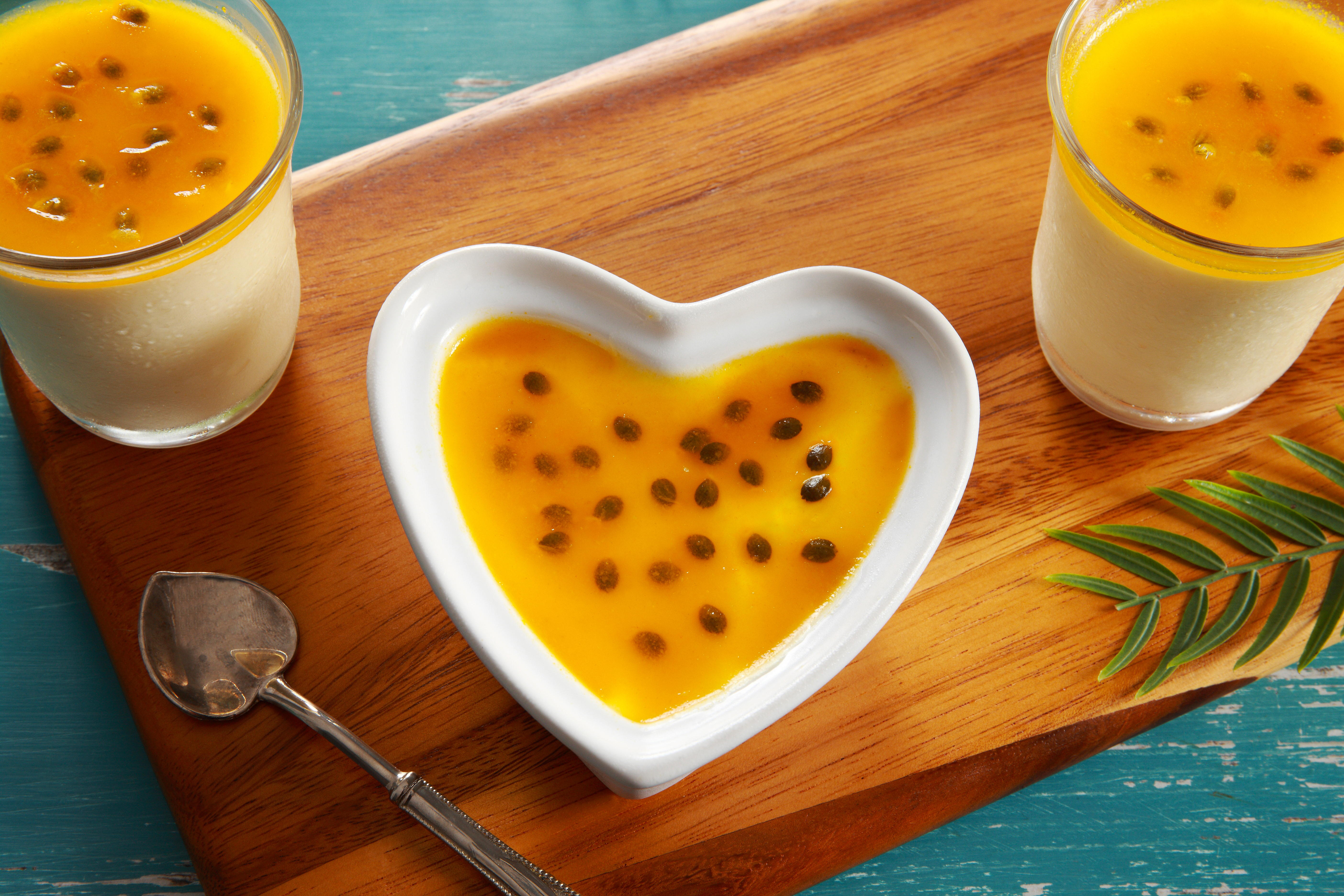 Con solo tres ingredientes prepara este mousse de maracuyá