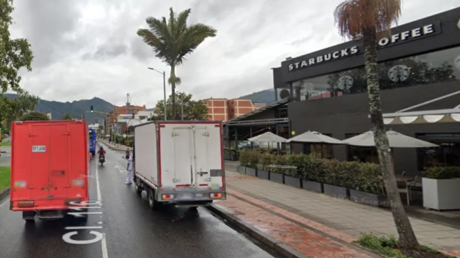 Motoladrones efectúan robo masivo en exclusiva cafetería del norte de Bogotá