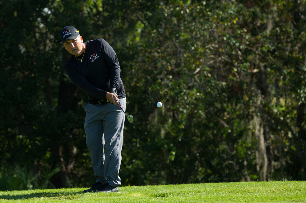 Julio Bell, el colombiano que entrena con los mejores golfistas del mundo