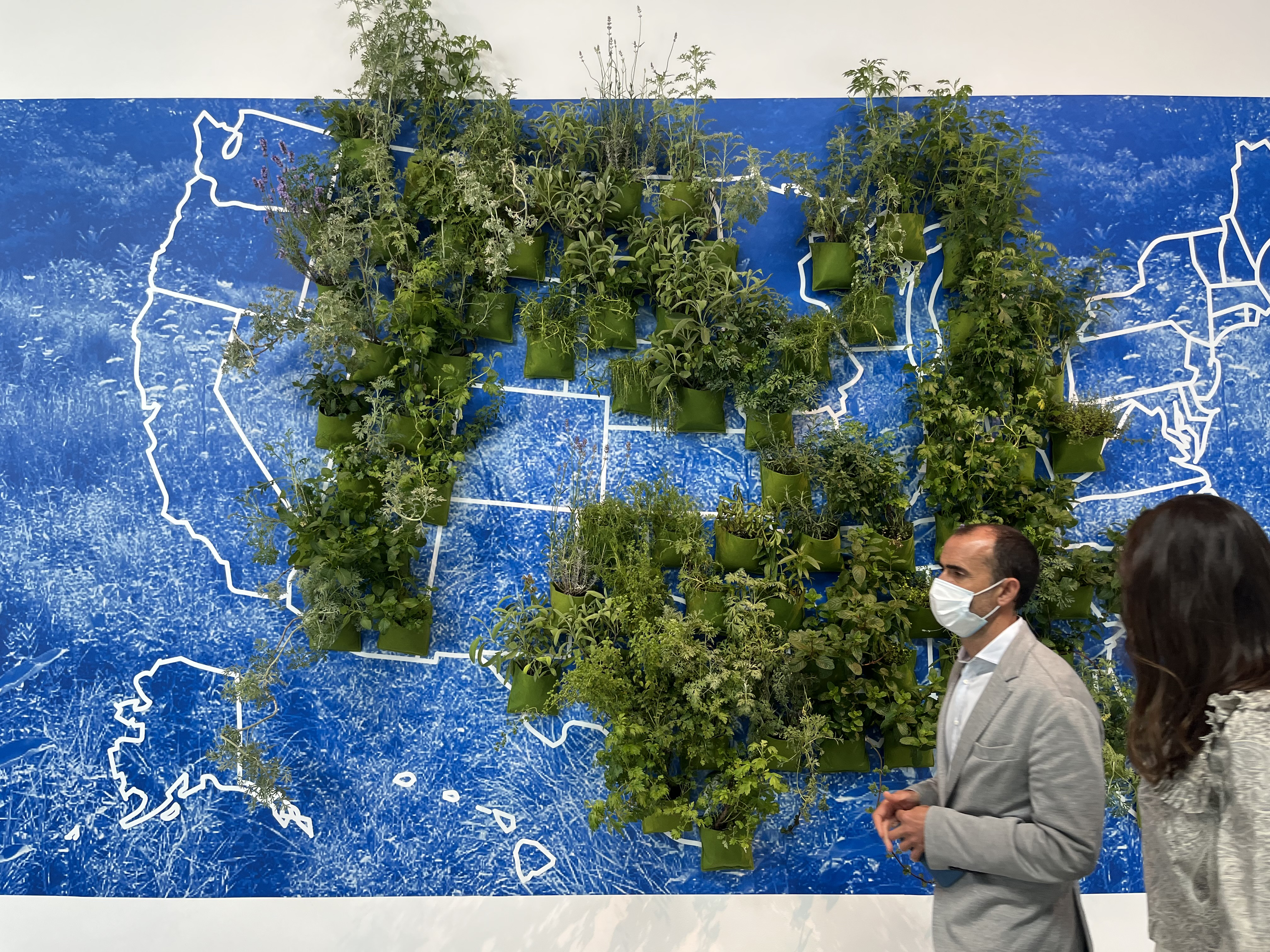 Roe vs. Wade, Ucrania y la actualidad en el arte de la feria Frieze de Nueva York