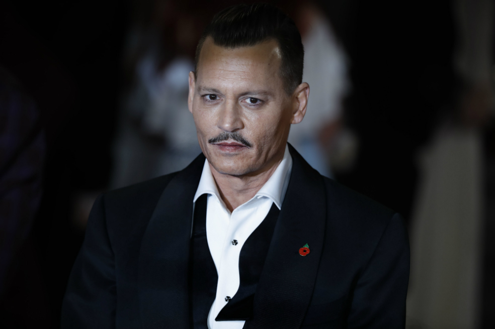 Johnny Depp llega a acuerdo en batalla judicial con su exrepresentante