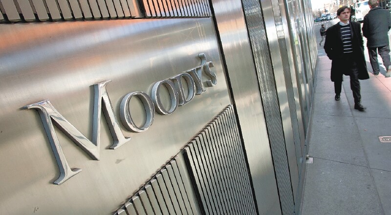 Dificultades fiscales abrirían puerta a nueva reforma tributaria