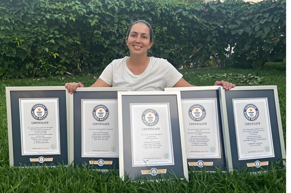 Sara López, leyenda del tiro con arco, celebró sus cinco récords Guinness