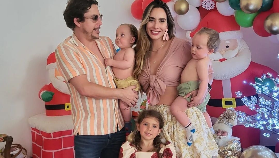 Alejandro Riaño con su esposa Maria Manotas y sus hijos Matilde, Antonio y Agustín.