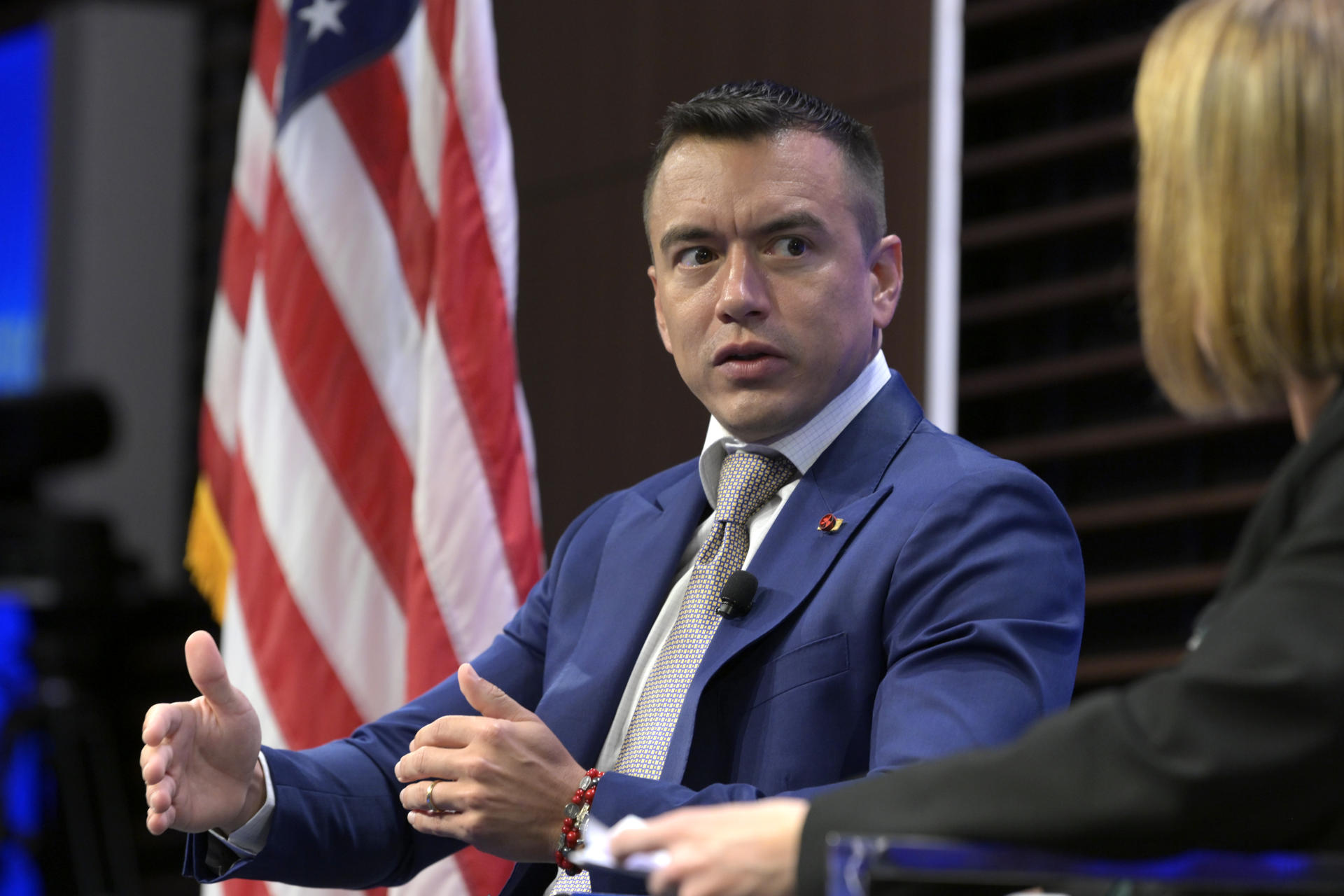 Noboa anuncia eliminación de aranceles a Colombia tras hablar con De la Espriella