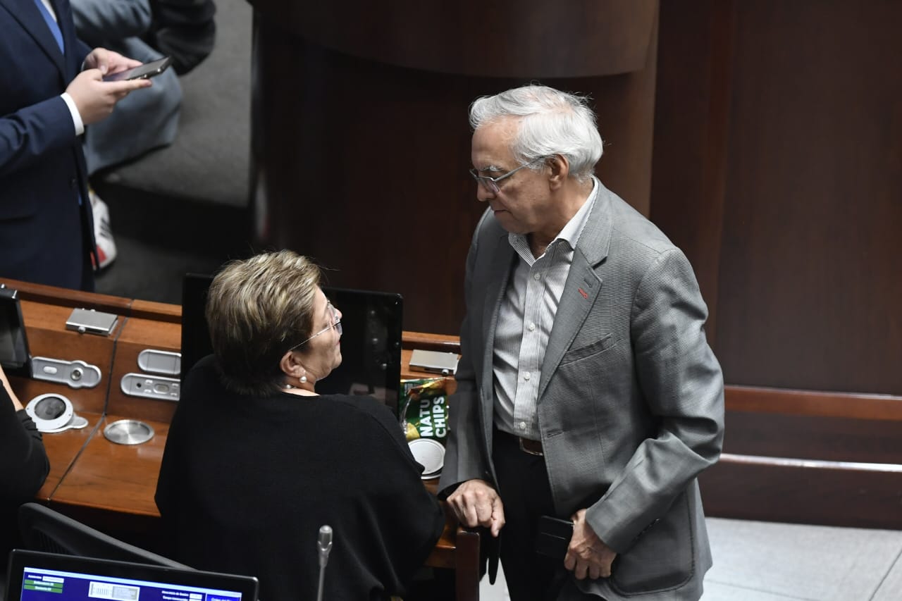 “Esperamos que el Senado empiece a discutir en forma”: minhacienda sobre pensional