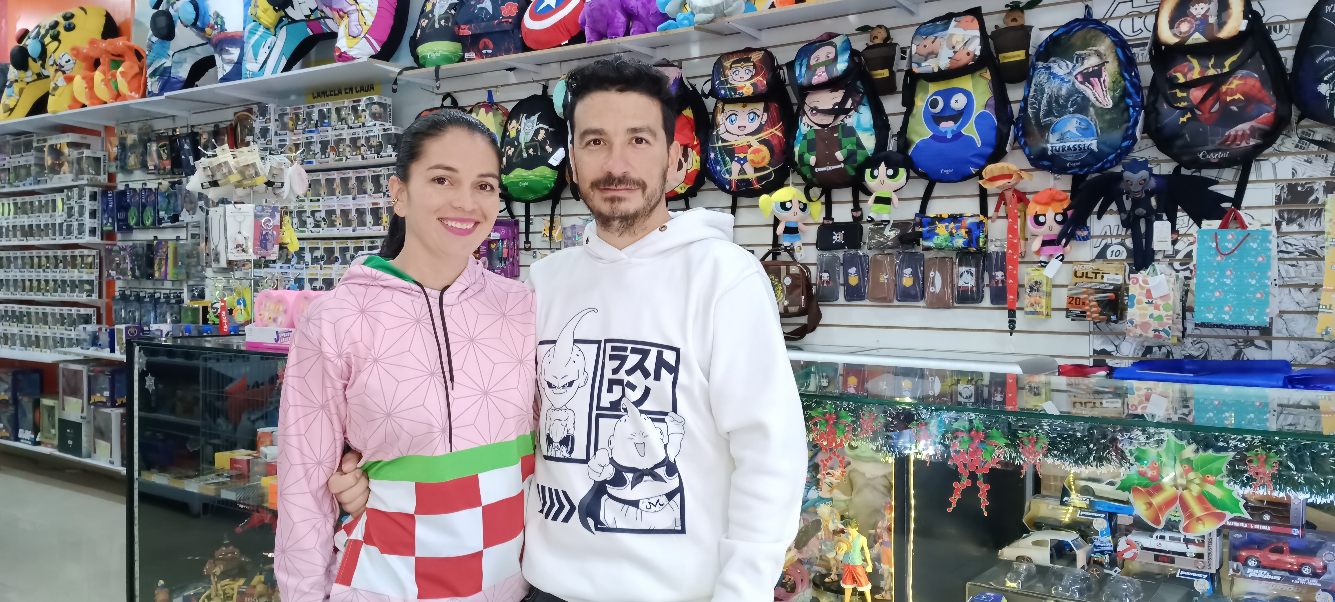 La pareja que creó una marca inspirada en la cultura ‘geek’  y ‘otaku’