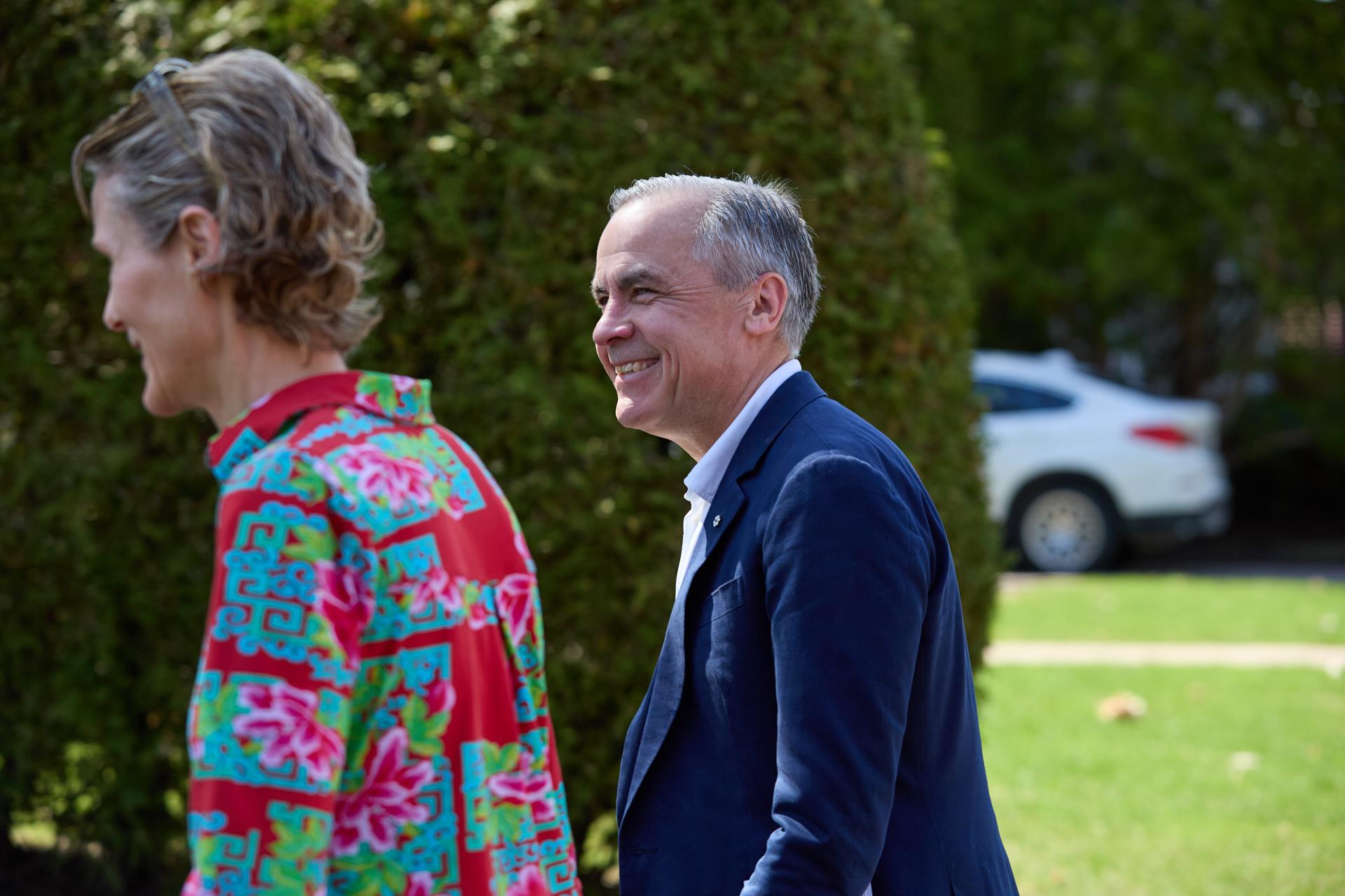 Partido Liberal de Carney se proyecta como ganador en parlamentarias de Canadá