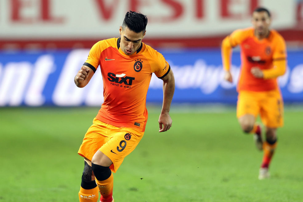 Falcao García volvió a jugar con Galatasaray