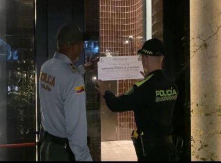Este es el nombre del estadounidense que entró al hotel en Medellín con dos niñas