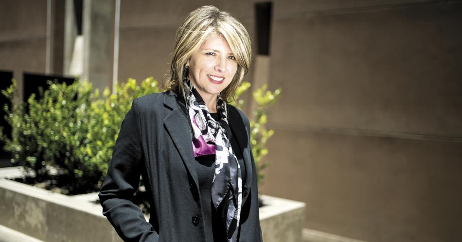 «Me costó trabajo demostrar que mis logros no dependen de mi esposo» Adriana Guillén
