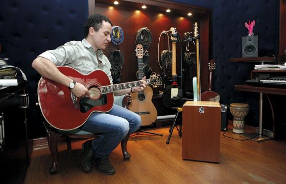Fonseca: «Soy cantante gracias a mis papás»