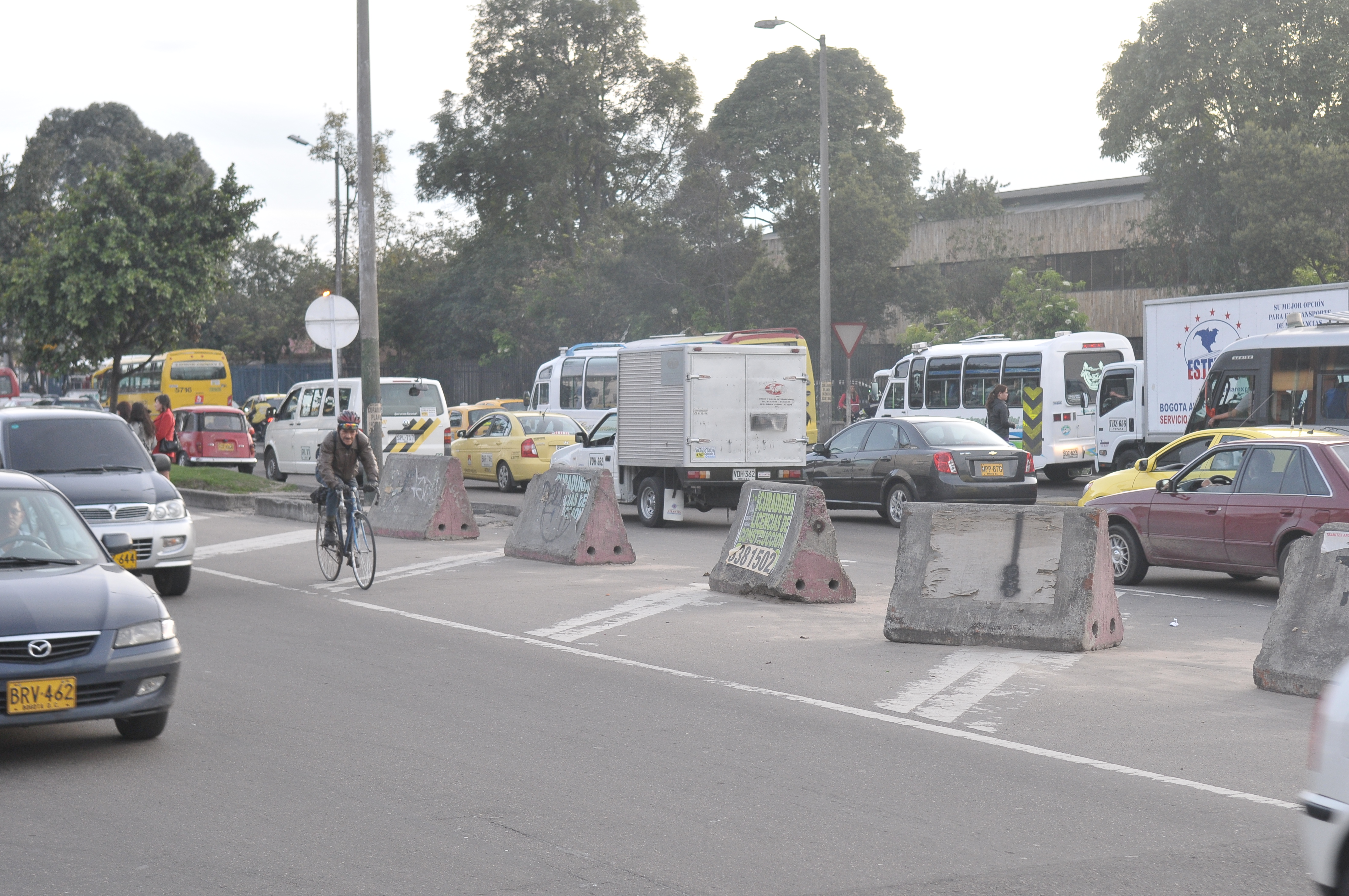 A partir de mañana habrá cierres viales por obras en la Av. 68 y la Caracas al sur