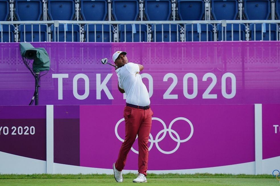¡Peleando medalla! El golfista Juan Sebastián Muñoz es quinto en Tokio 2020
