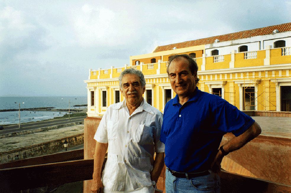 García Márquez con Tomás Eloy Martínez en Cartagena. / Cortesía FNPI