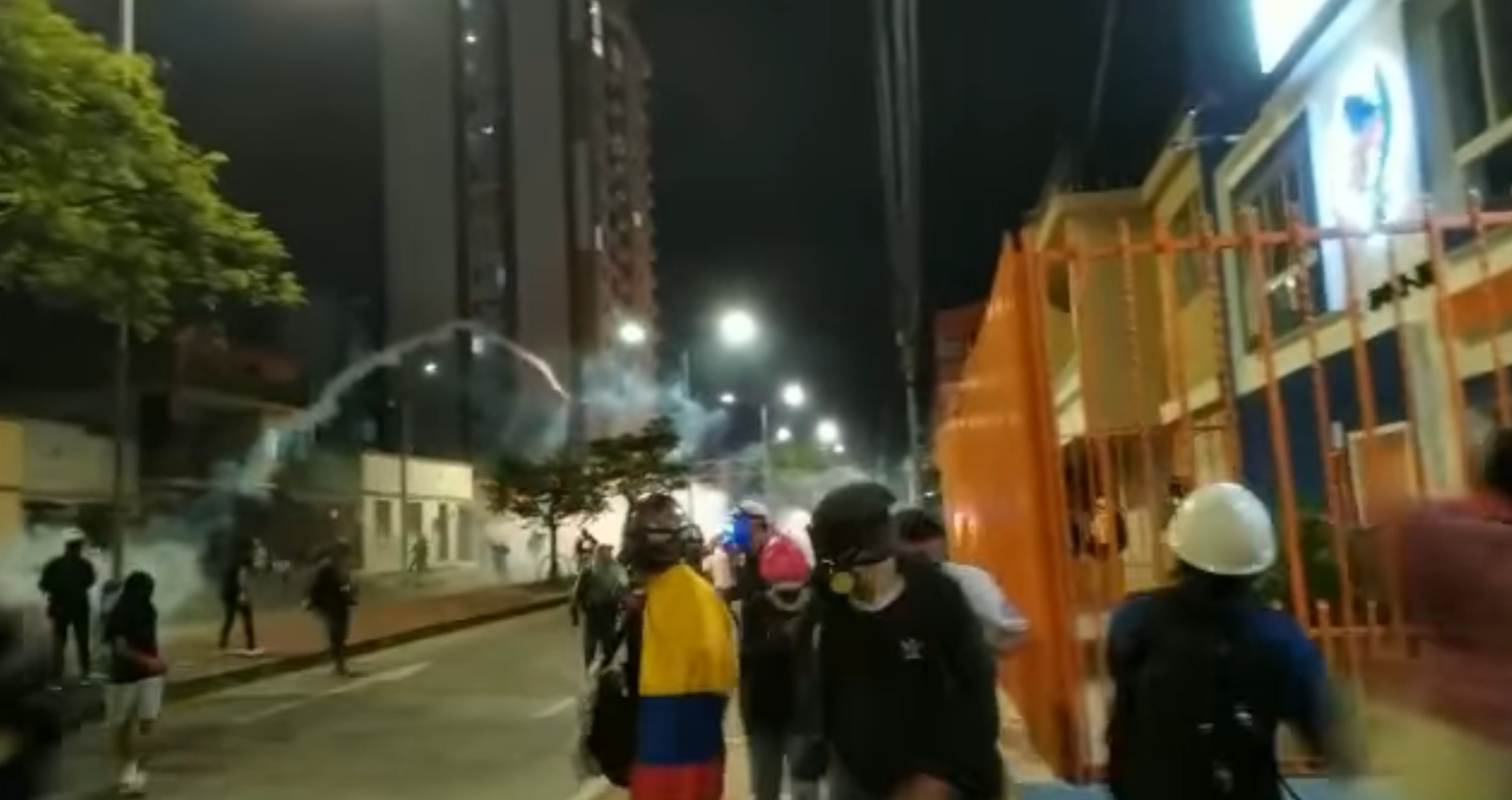 Noche de destrozos en Bucaramanga tras protesta