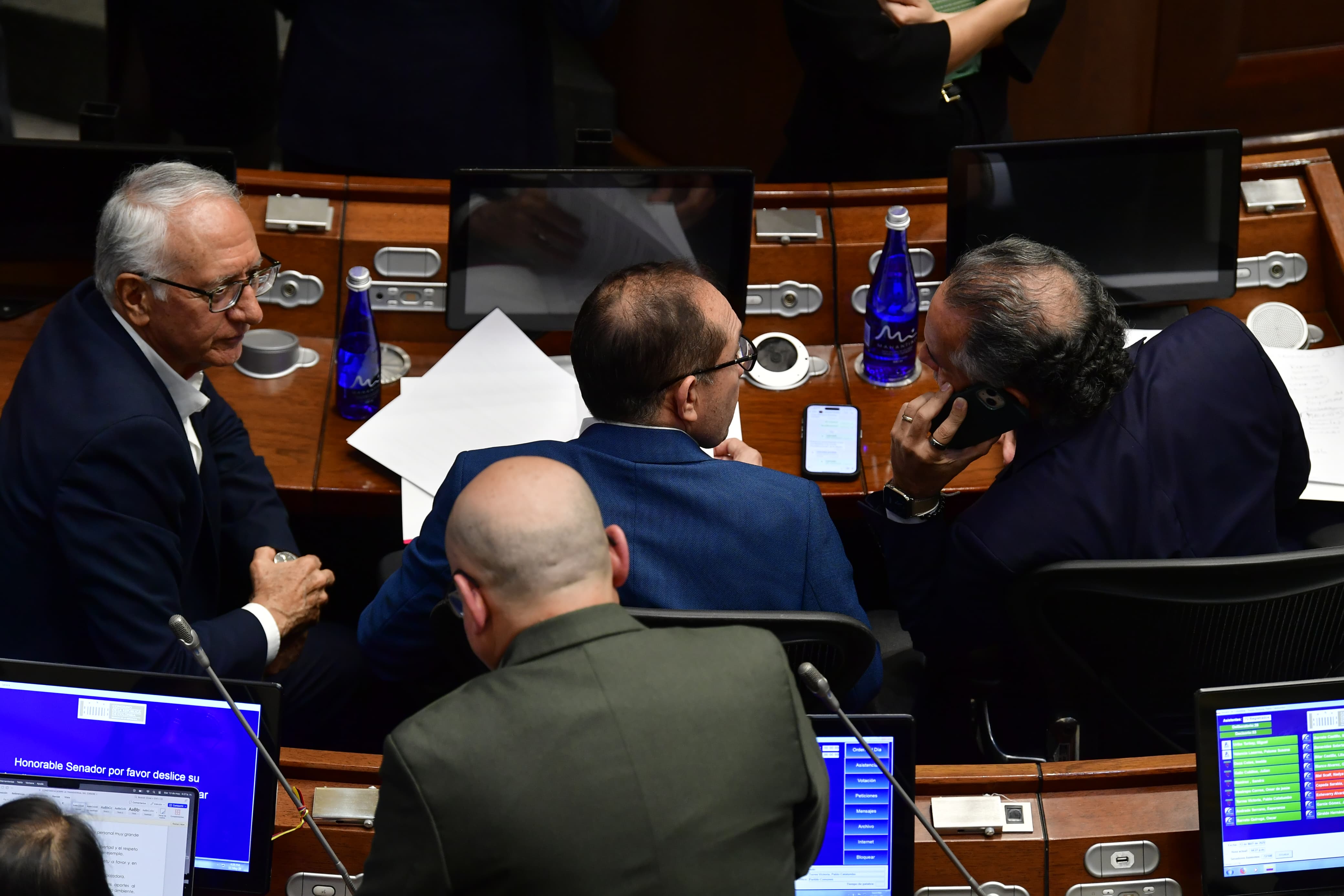 Primer round en Senado por la consulta de Petro: así se movieron las fuerzas