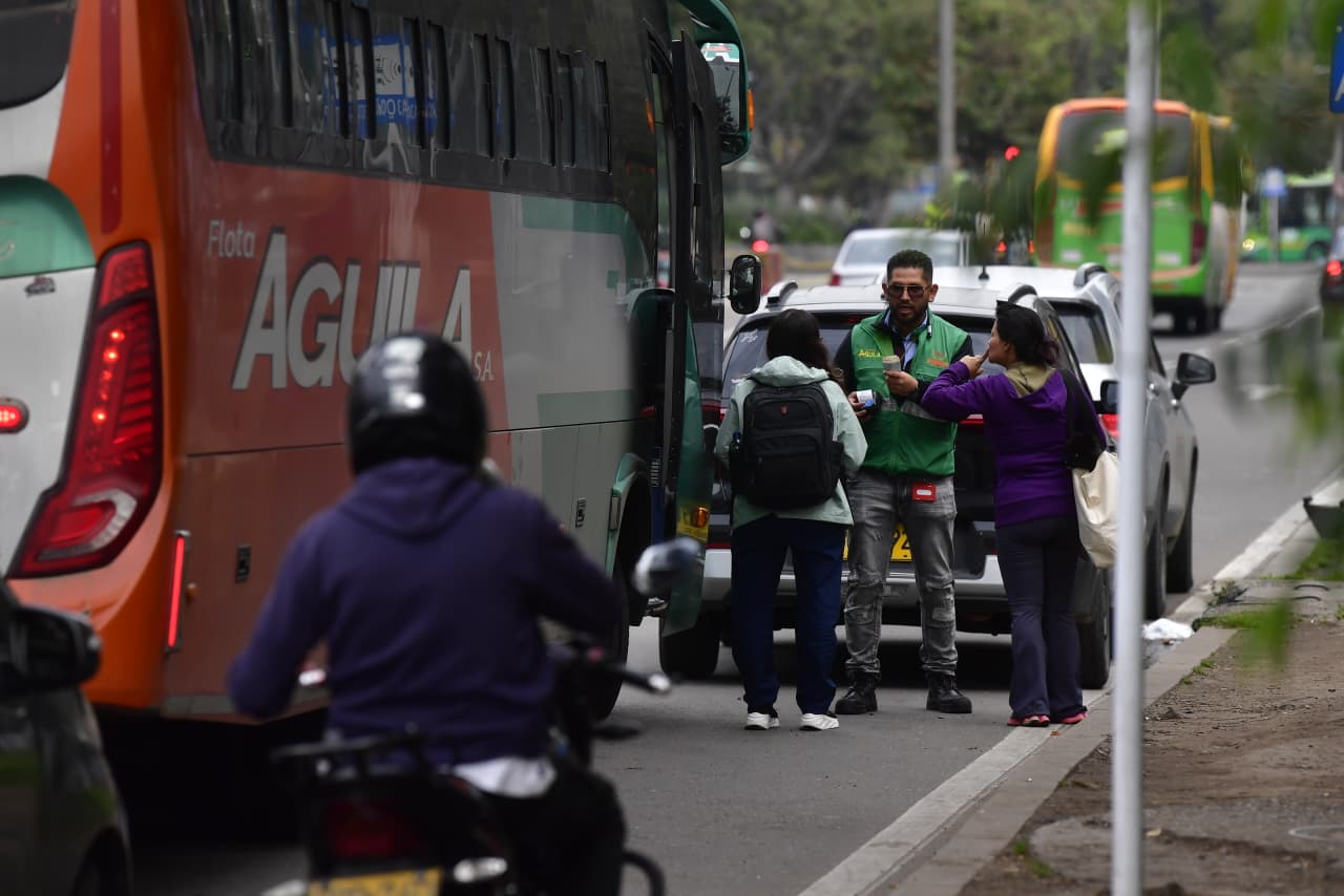 El piloto también pretende controlar los puntos de parada de los buses para evitar trancones y desorden en el corredor.