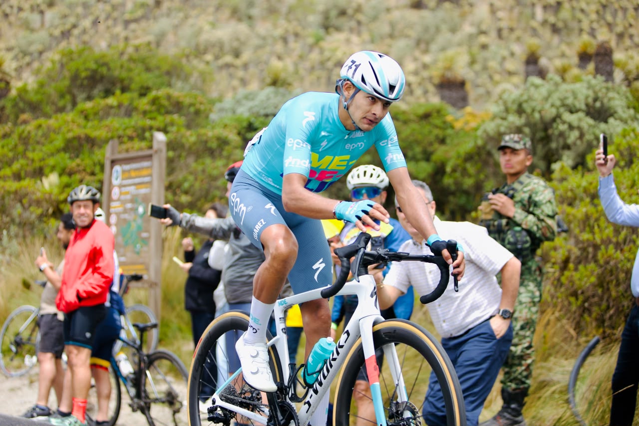 Diego Camargo dio el golpe en la etapa reina de la Vuelta a Colombia: así quedó la general
