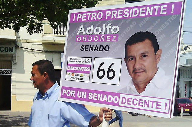 Adolfo Ordóñez, el mototaxista que estuvo a punto de ser senador