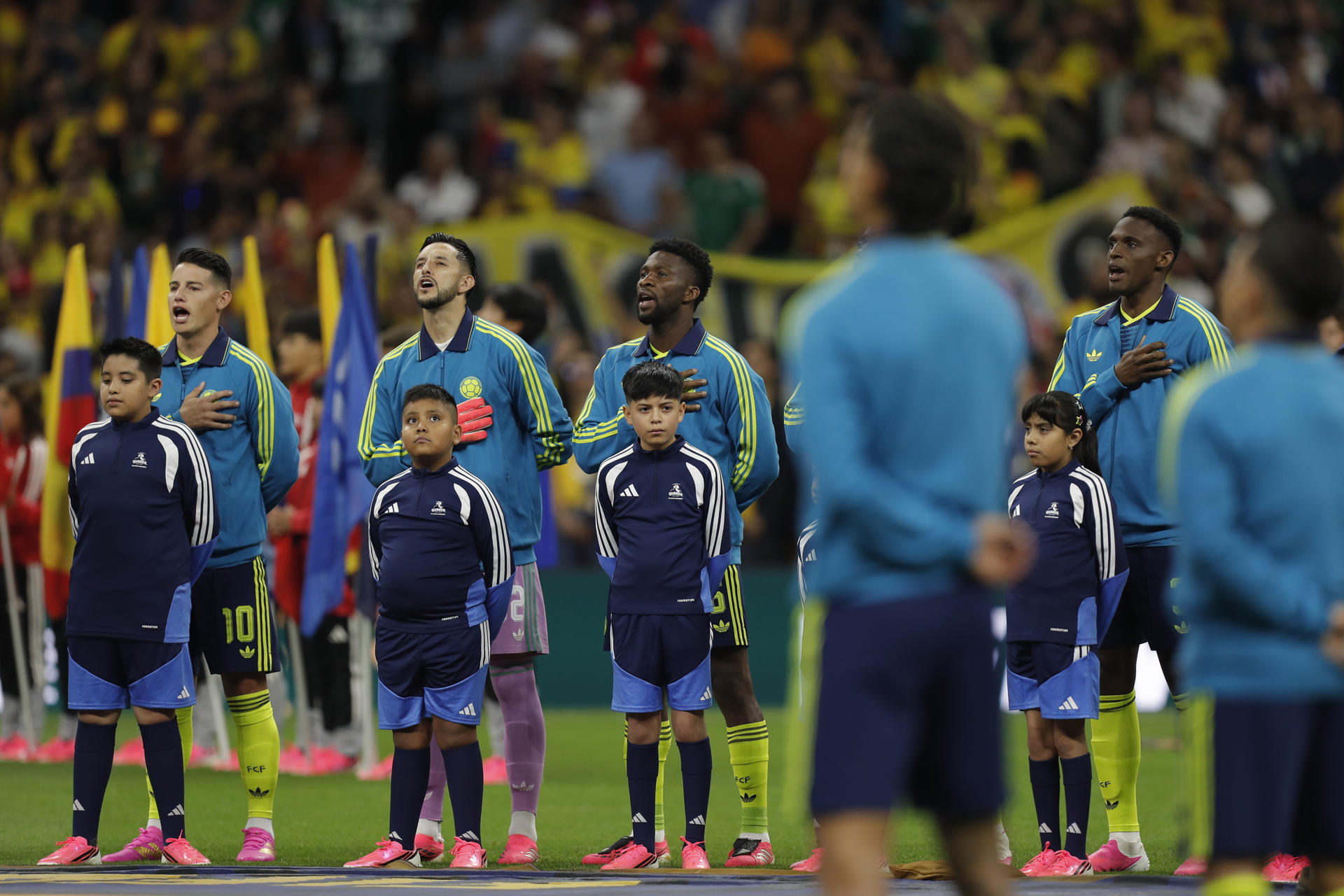 ¡Emocionante! Así se vivió el himno de Colombia en el partido contra Uzbekistán: video