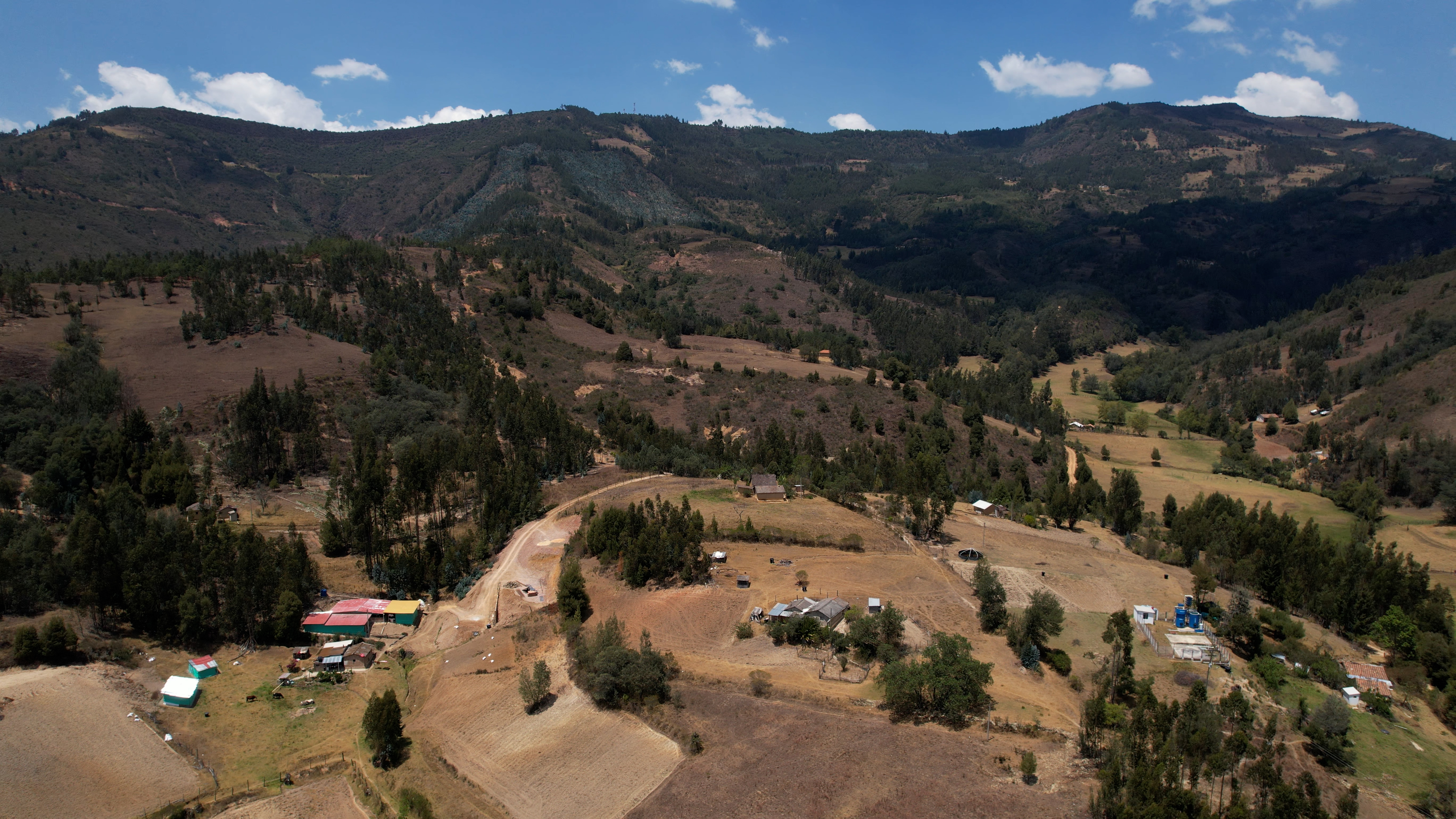 Panorámica de Floresta, Boyacá, donde están partes de las formaciones Tíbet, Floresta y Cuche.