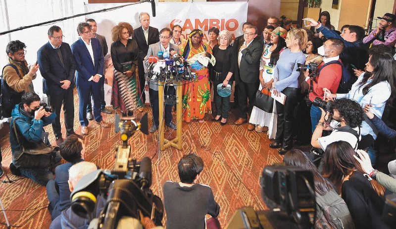 Frente amplio: ¿el reencauche de la Unidad Nacional?