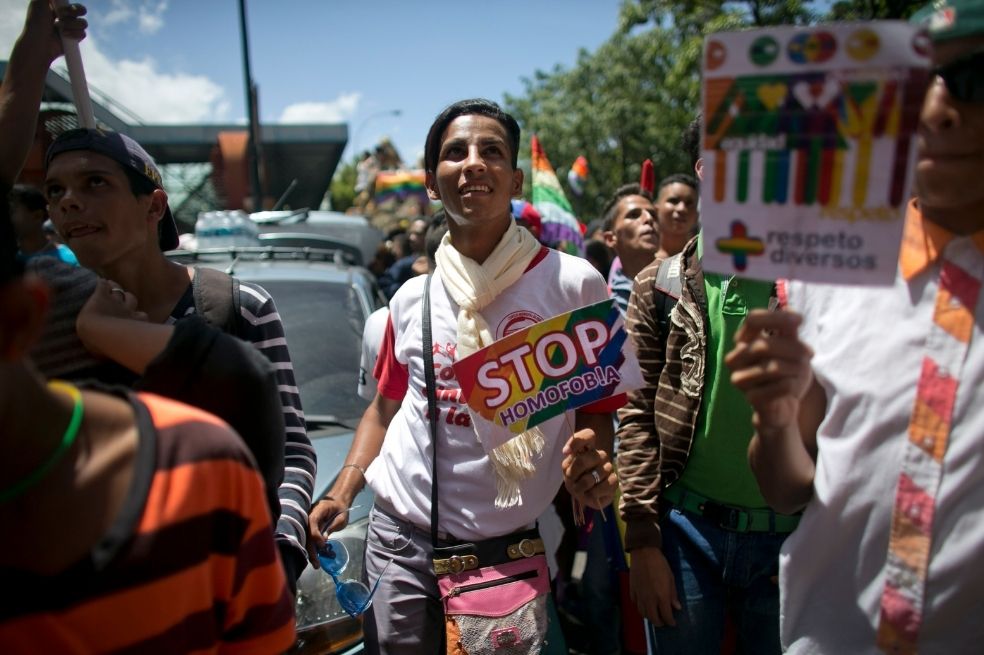 Del infierno venezolano al limbo colombiano: los retos para los migrantes LGBT