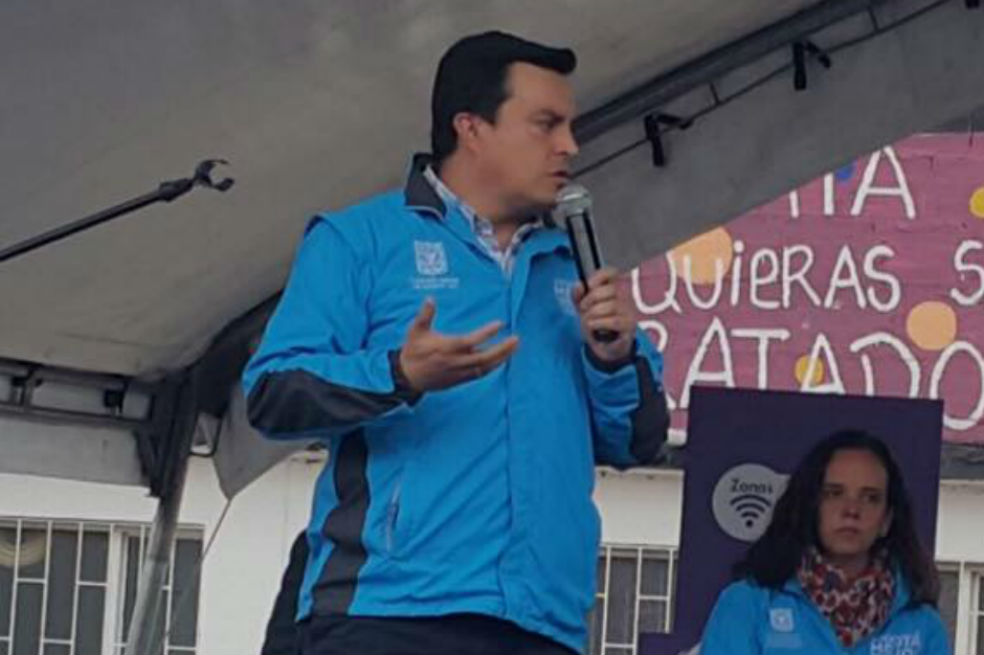 Cargos contra alcalde de Barrios Unidos por contrato irregular
