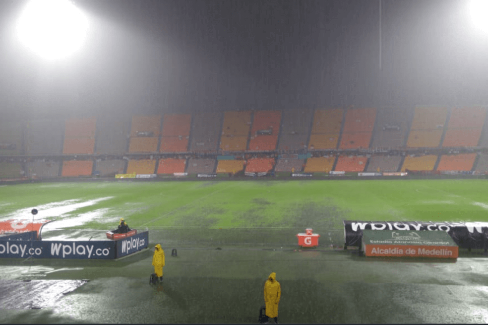 Suspendido por lluvia el duelo entre Santa Fe e Independiente Medellín