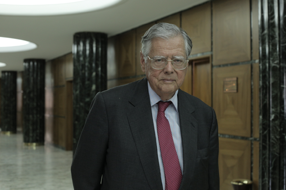 Miguel Urrutia: la carrera de un economista colombiano en el escenario global