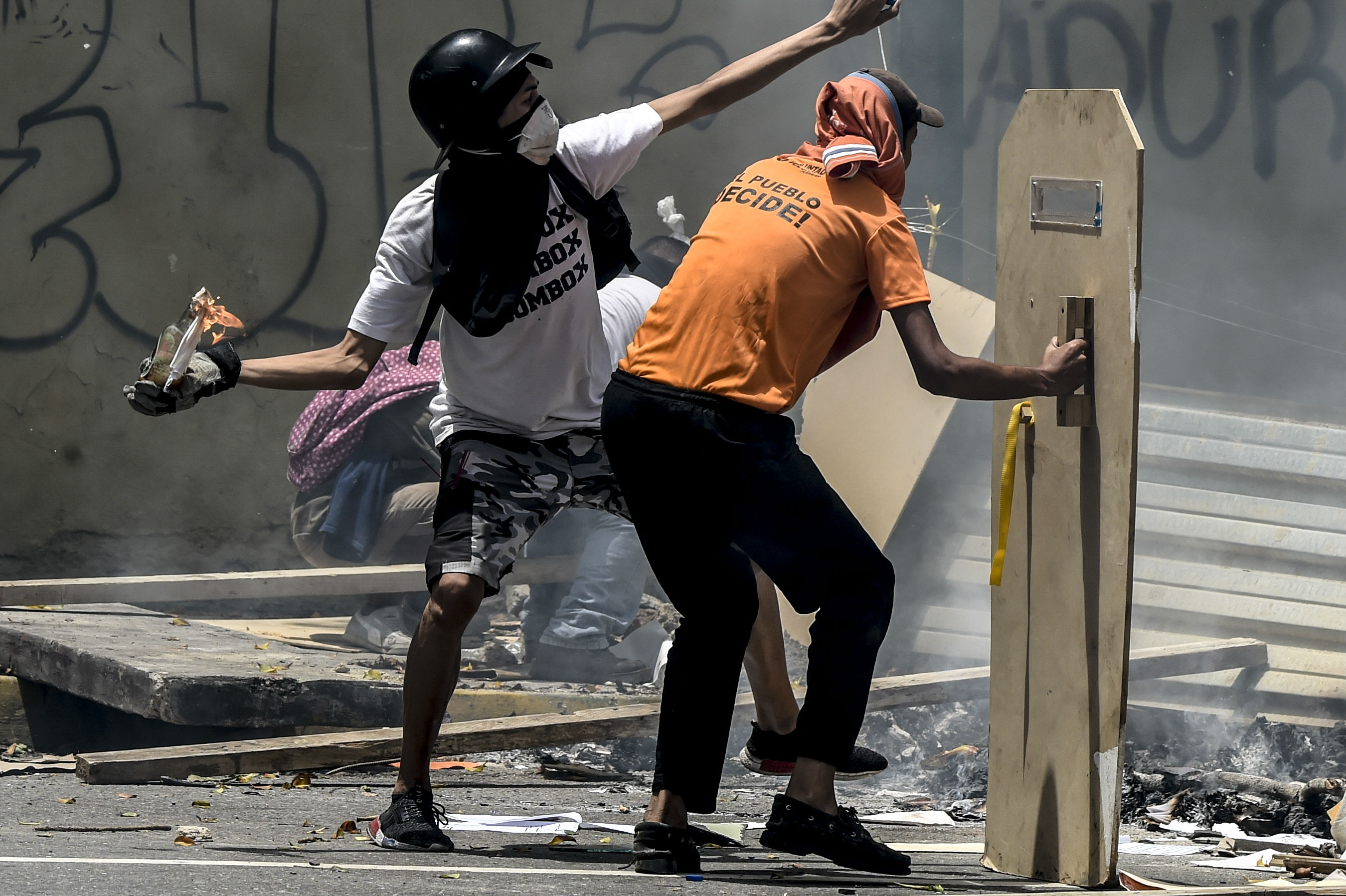 Venezuela semiparalizada por un paro opositor contra Maduro