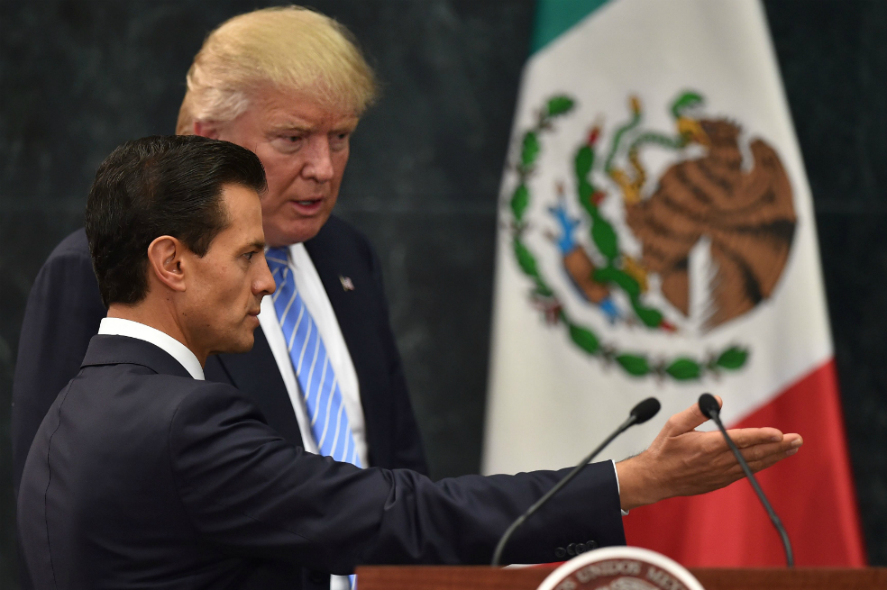 “Usted no puede decir que EE.UU. va a pagar el muro»: así alertó Trump a Peña Nieto