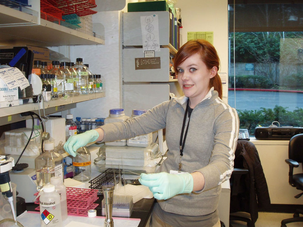 Discriminación laboral a las mujeres es especialmente grave en ciencia, según estudio
