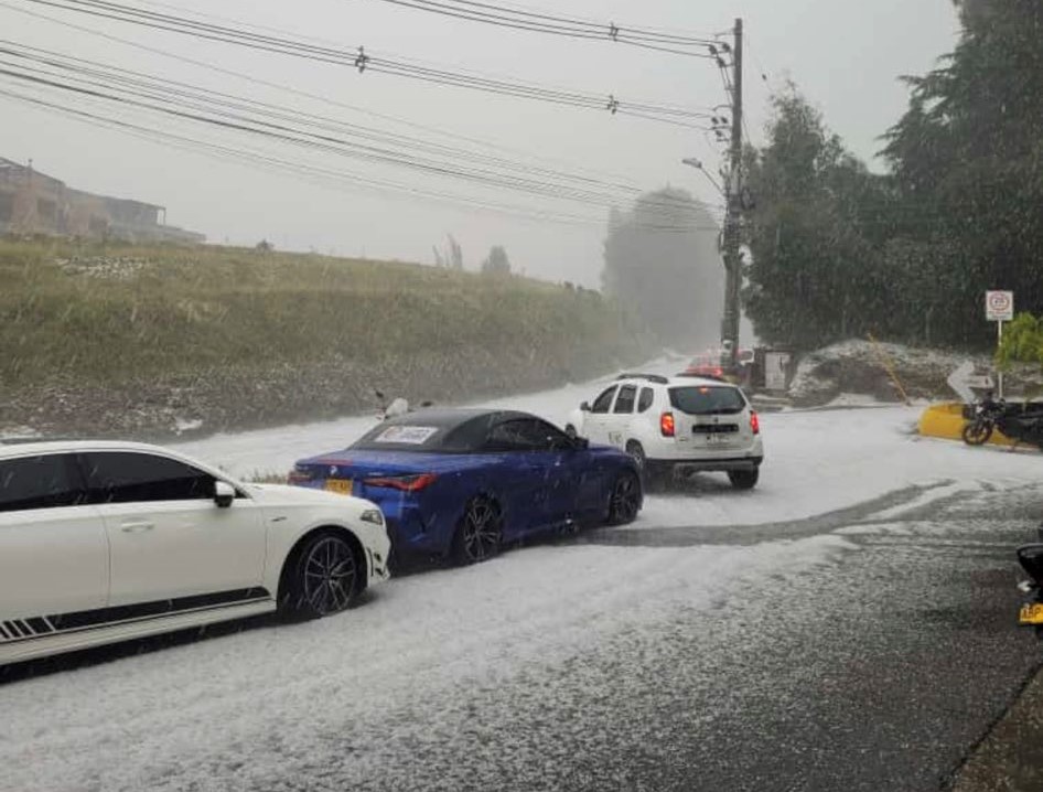 En video: así fue la granizada que cubrió las calles de Rionegro, en Antioquia